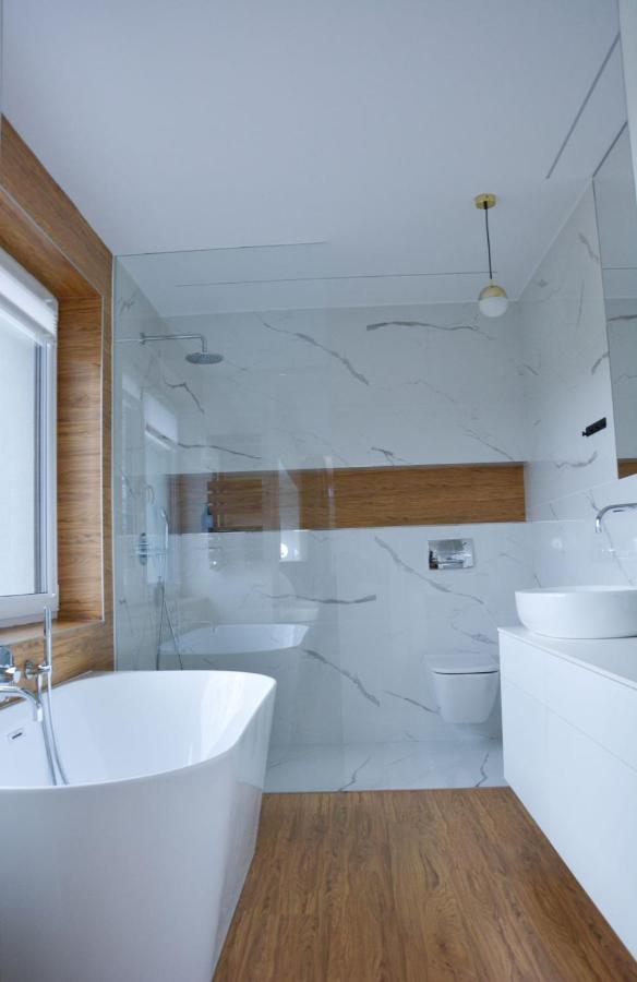 Luxury Apartment With Private Sauna Pod Javorovym Trinec Extérieur photo